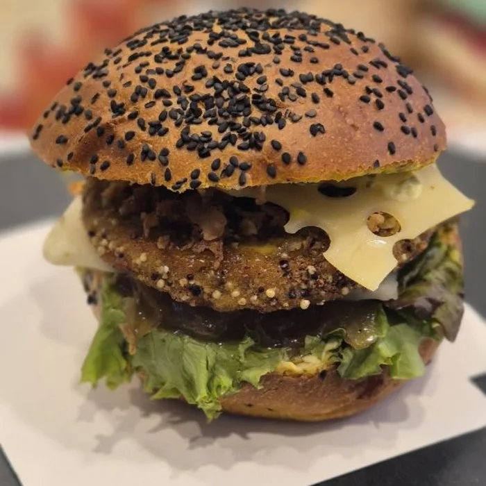 Burger végétarien — Chez Flo Paris 13e