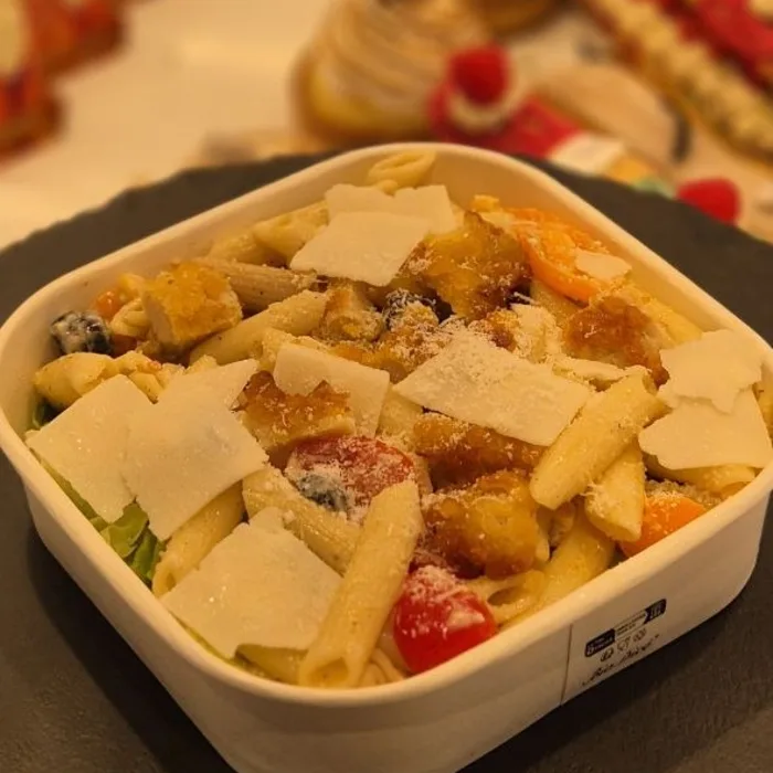 Salade paysanne aux lardons — sandwicherie Chez Flo Paris 13e
